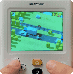 Crossy Road on a real NumWorks calculator
